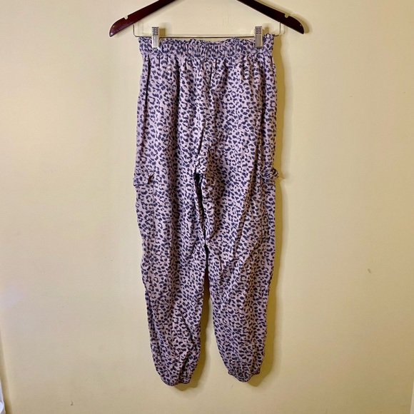 Aerie Pants Leopard Animal Print Cargo Casual Comfy Lightweight Jogger Size XS - Picture 7 of 9